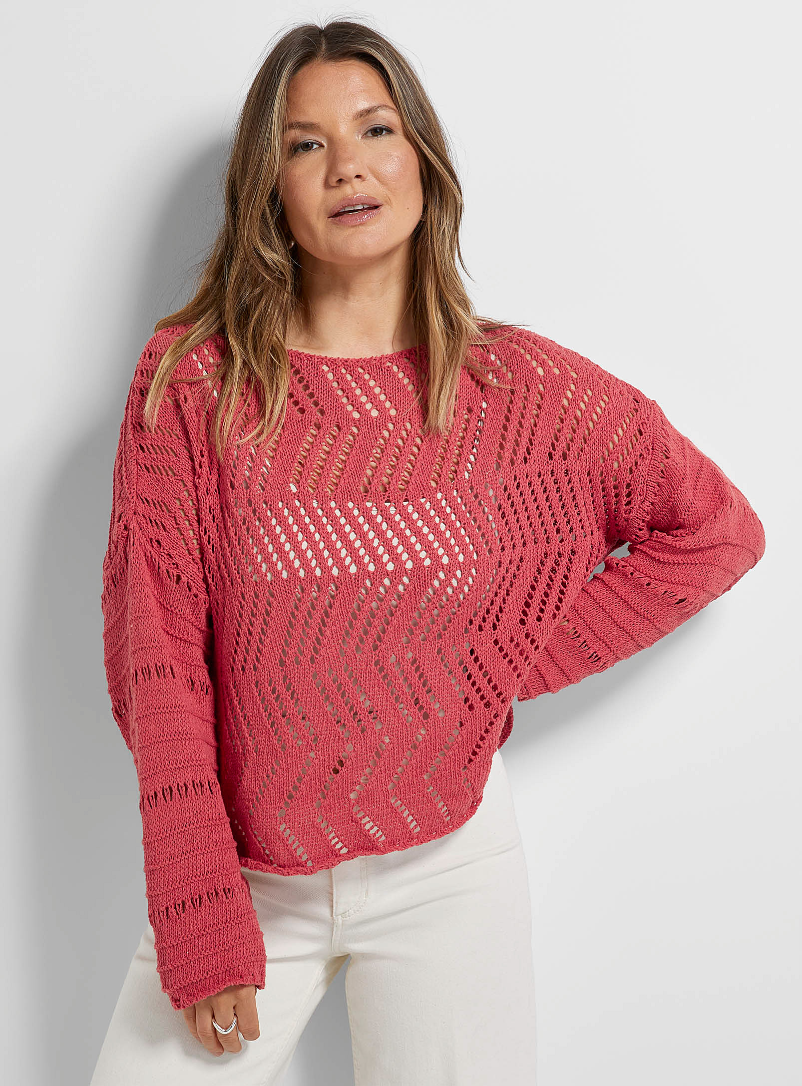 Contemporaine Openwork Mesh Cropped Sweater In Red