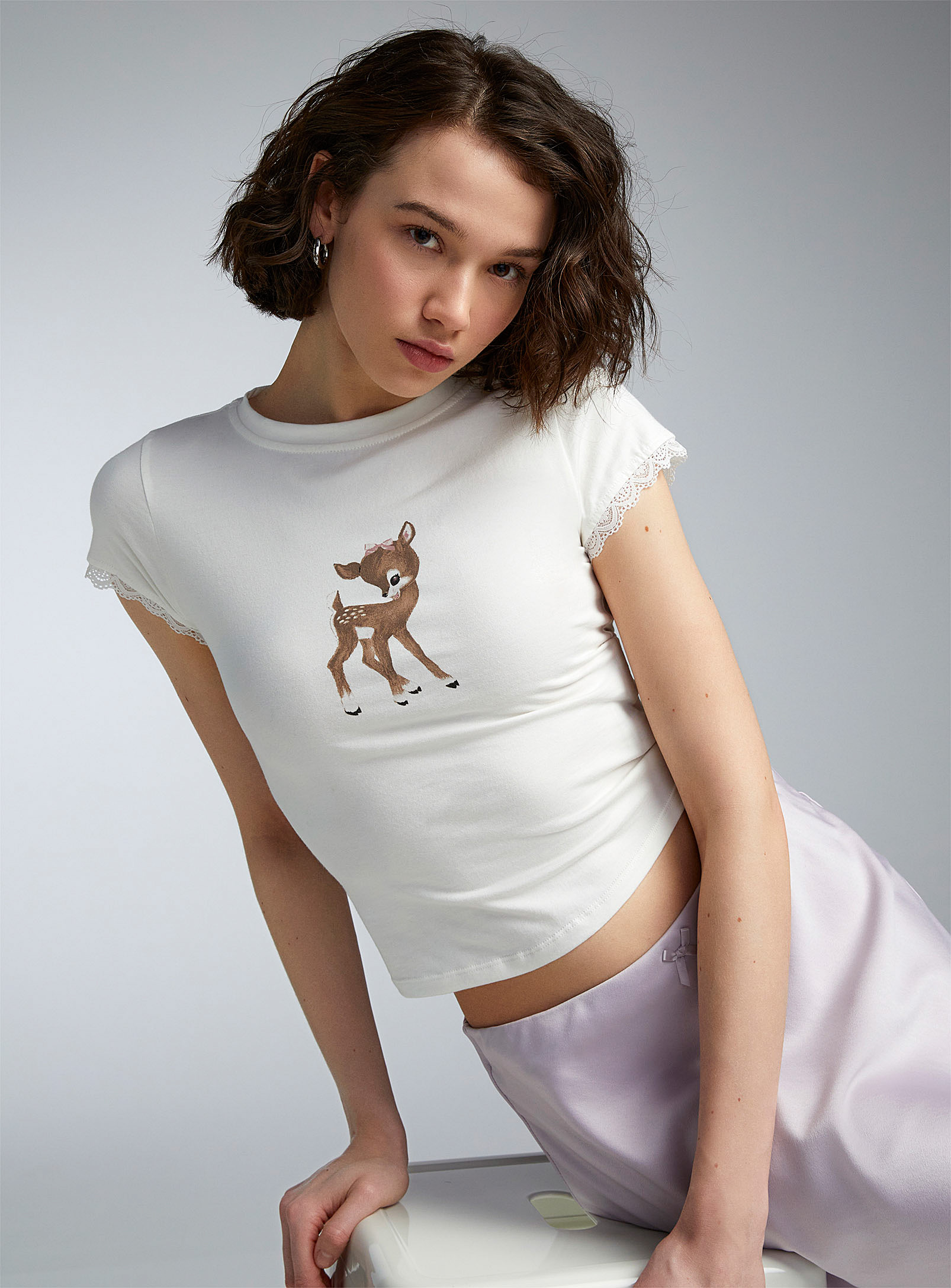 Motel - Women's Cute fawn Tee Shirt