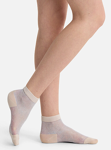 Shimmery sheer ankle socks
