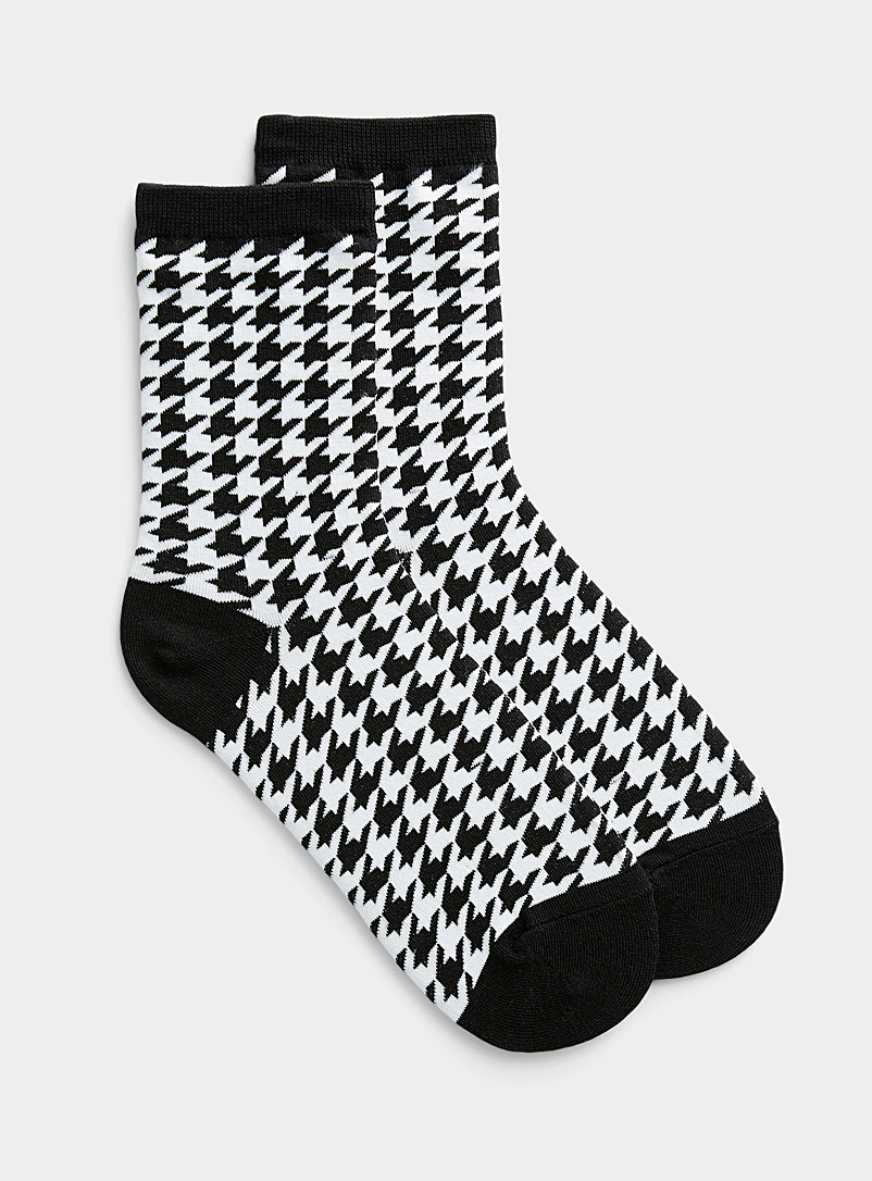Simons Black Houndstooth pattern sock for women