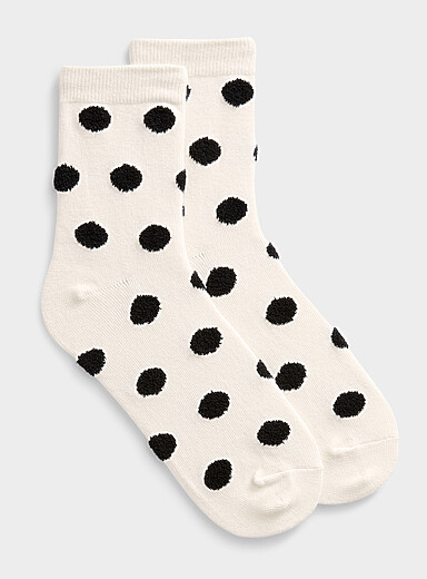 La chaussette larges pois pelucheux