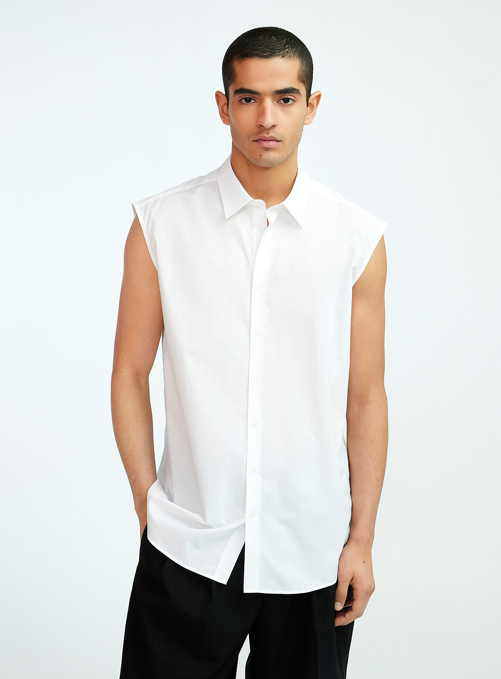 Le 31 Sleeveless Poplin Shirt In White