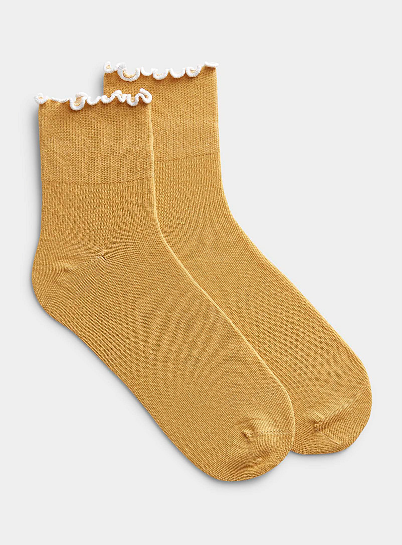 Simons Medium Yellow Contrast-ruffle ankle socks for women