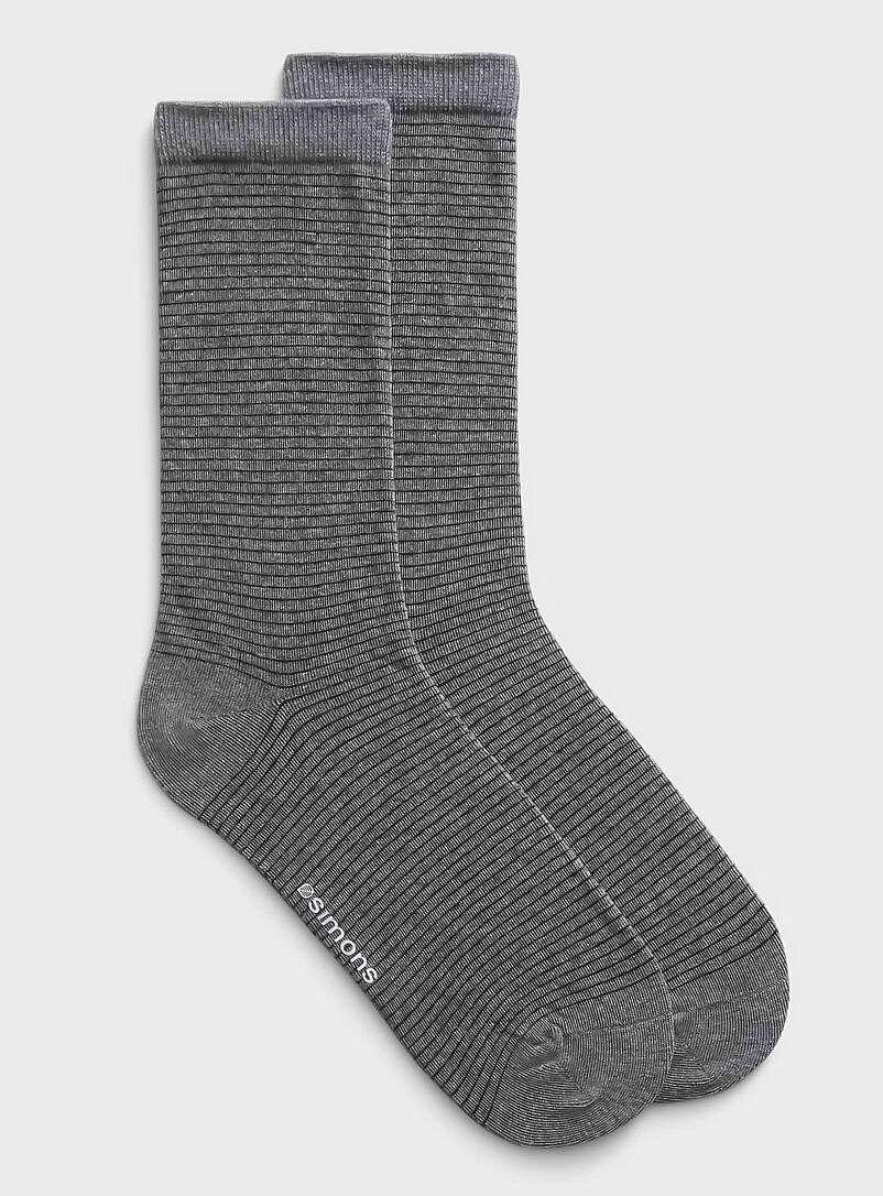 Fine-Stripe Socks