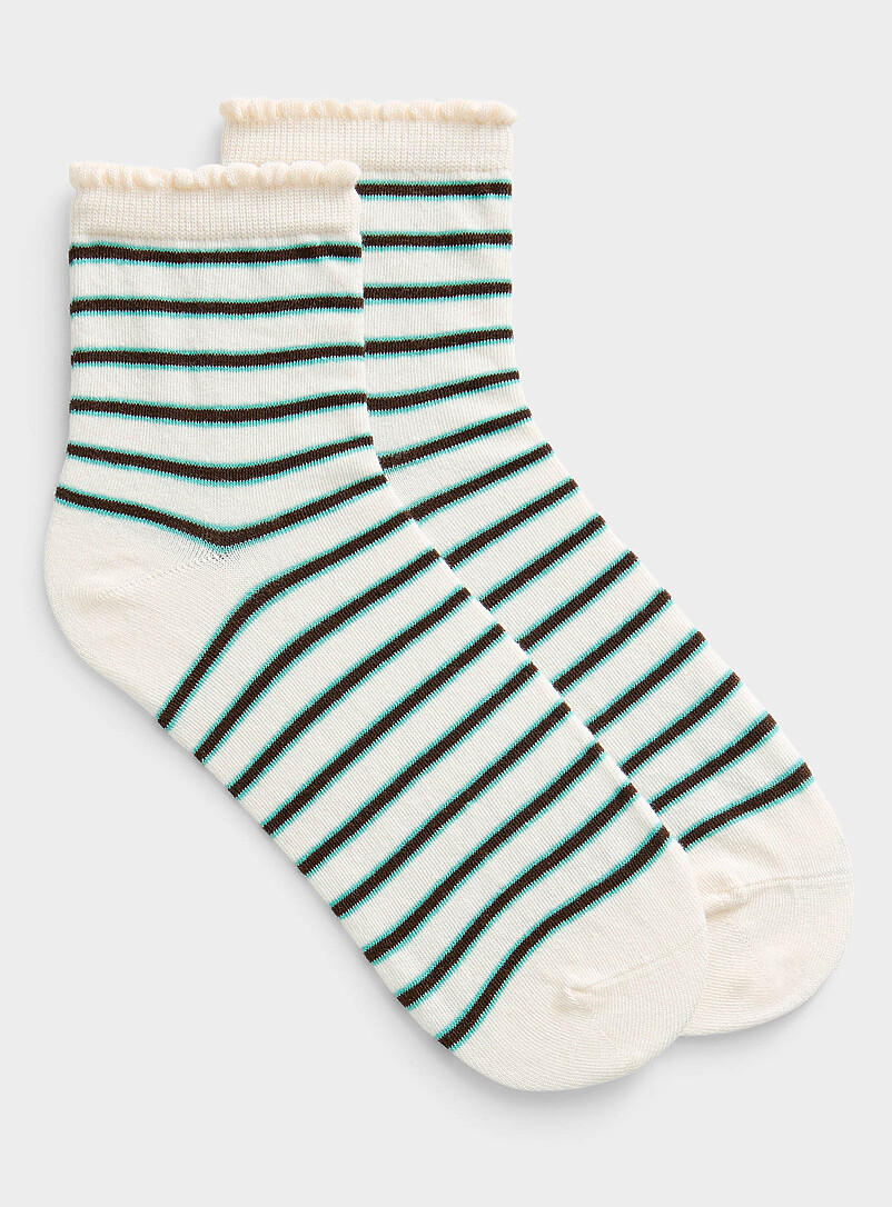 Scalloped-hem striped ankle socks product image (primary)