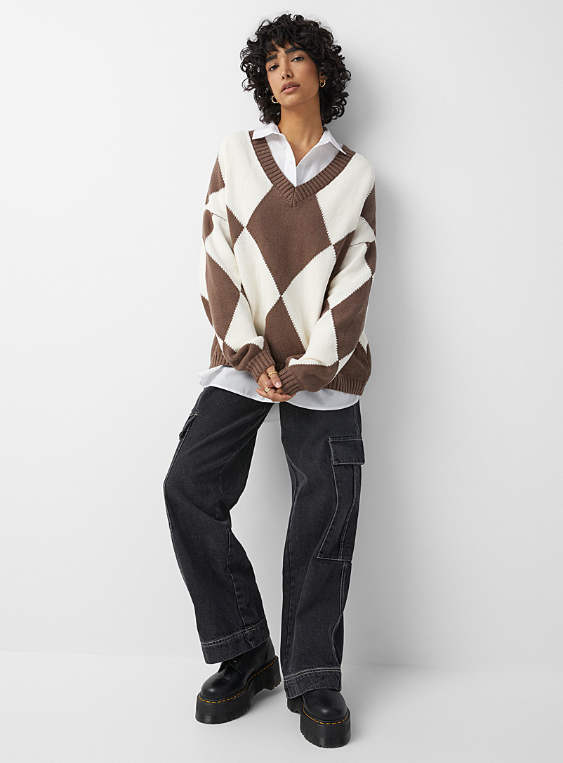 Twik Patterned Brown Large diamond pattern loose sweater for women