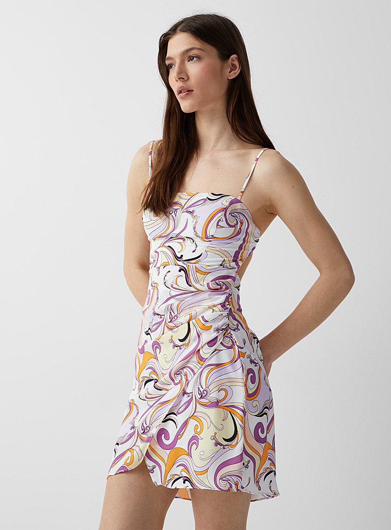 Twik: La robe croisée arabesques colorées Corail pour femme