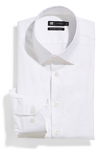 La chemise extensible <b>Coupe moderne</b>