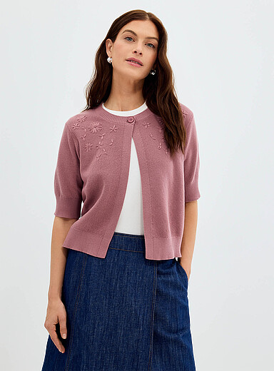 Le cardigan ouvert broderie ton sur ton