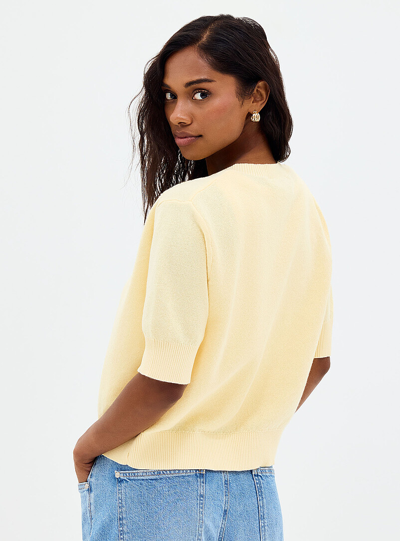 Contemporaine: Le cardigan ouvert broderie ton sur ton Vieux rose pour femme