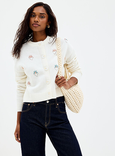 Colourful embroidered flowers cardigan