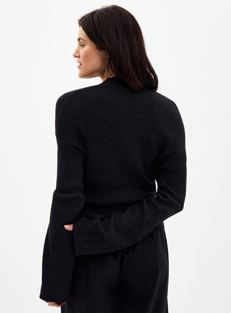 Ribbed crossover sweater product image 3