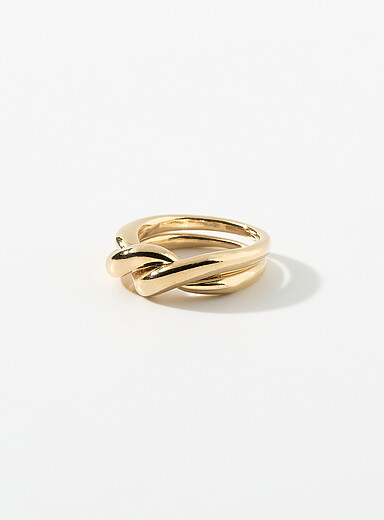 Interlocking ring