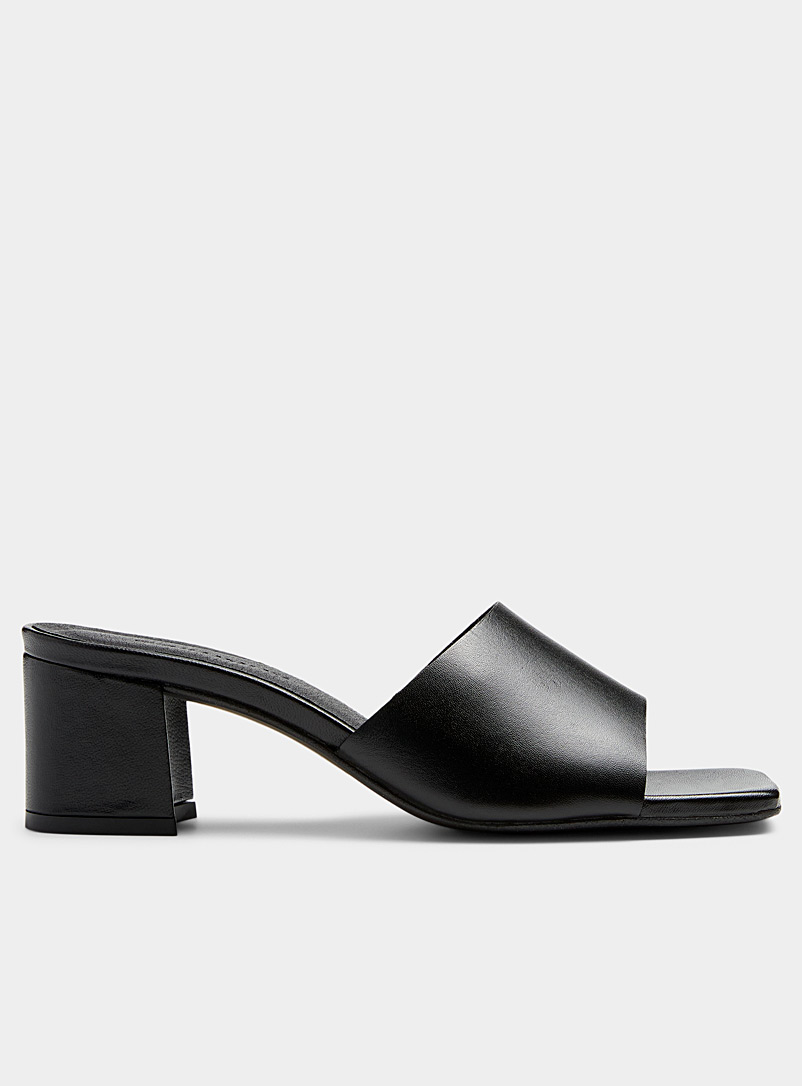 Simons: La sandale talon bloc bout carré Noir pour femme