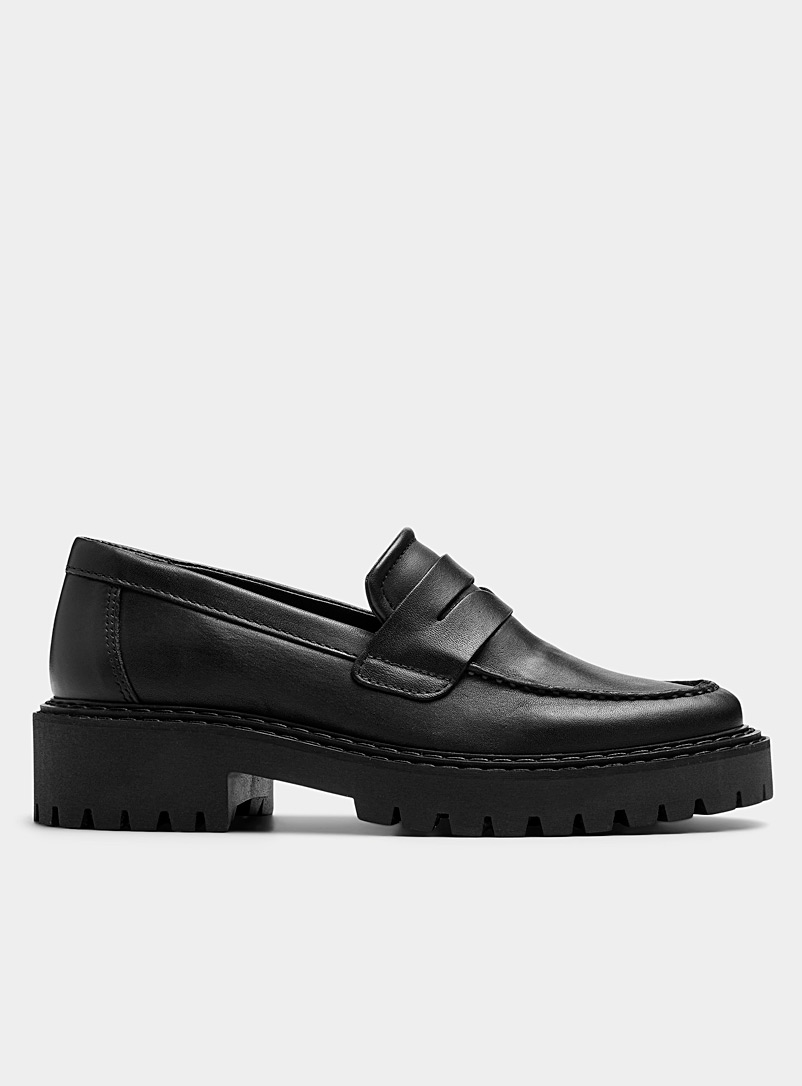 Simons Black Minimalist notched-sole loafers Women for women