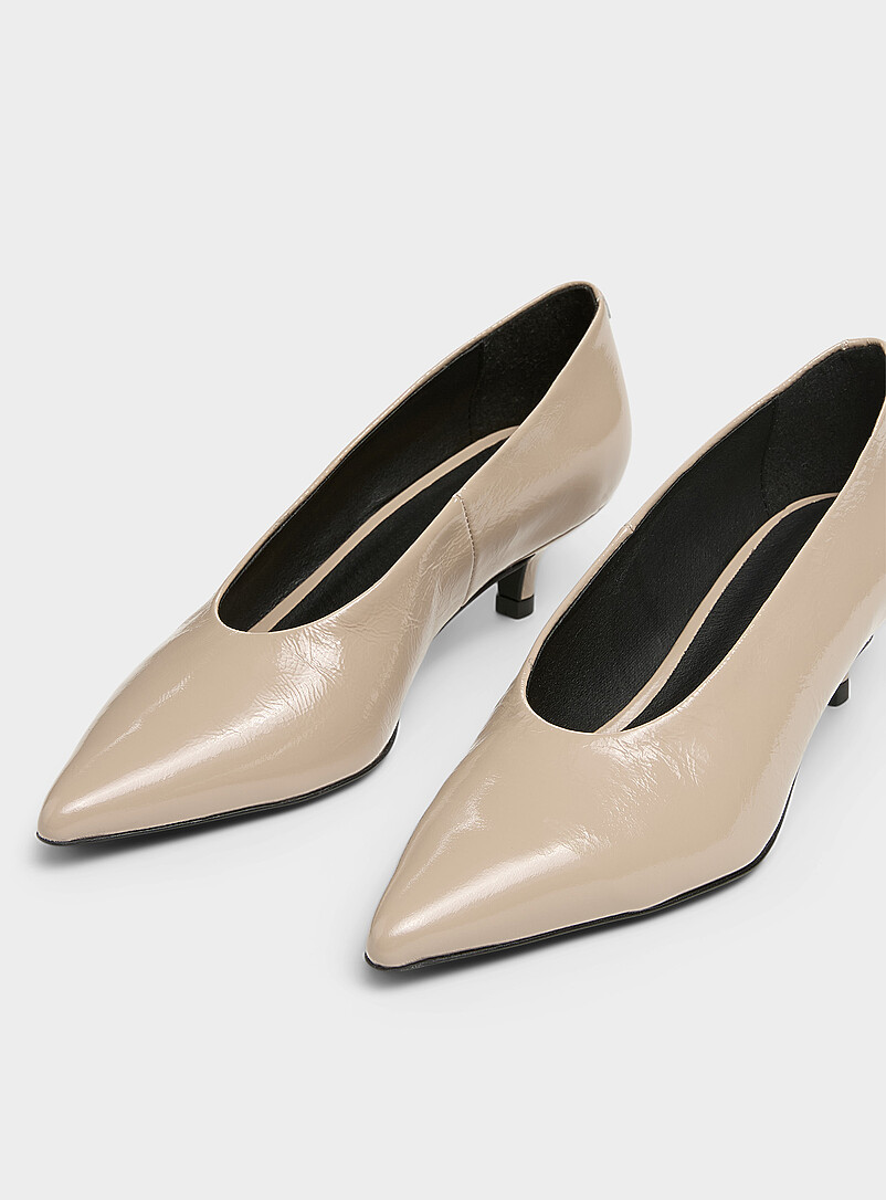 Simons Ivory/Cream Beige Patent leather kitten heel pumps <b>Made in Portugal</b> Women for women