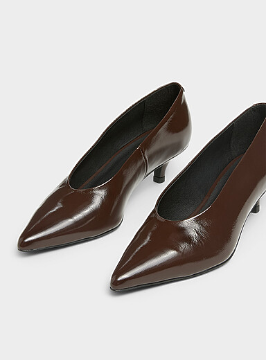 Patent leather kitten heel pumps <b>Made in Portugal</b> Women