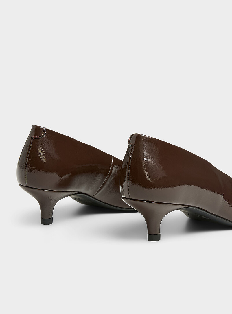 Simons: L'escarpin petit talon cuir verni <b>Fait au Portugal</b> Femme Brun pour femme