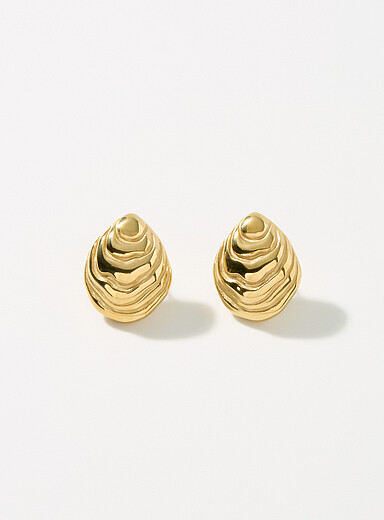 Oyster earrings