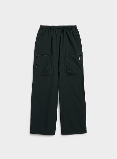Peak Performance Black Stretch canvas cargo pant <b>Relaxed fit</b> for women