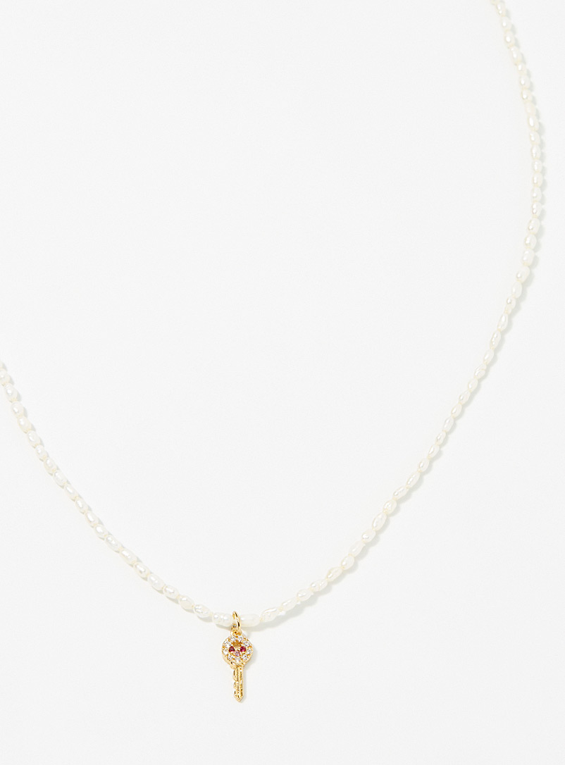 Tai White Small key pearl necklace for women