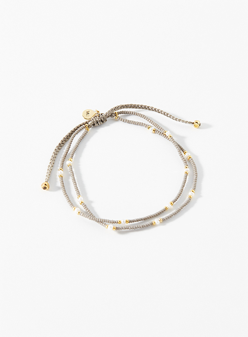 Tai: Le bracelet deux rangs billes kaki et perles nacrées Gris pour femme
