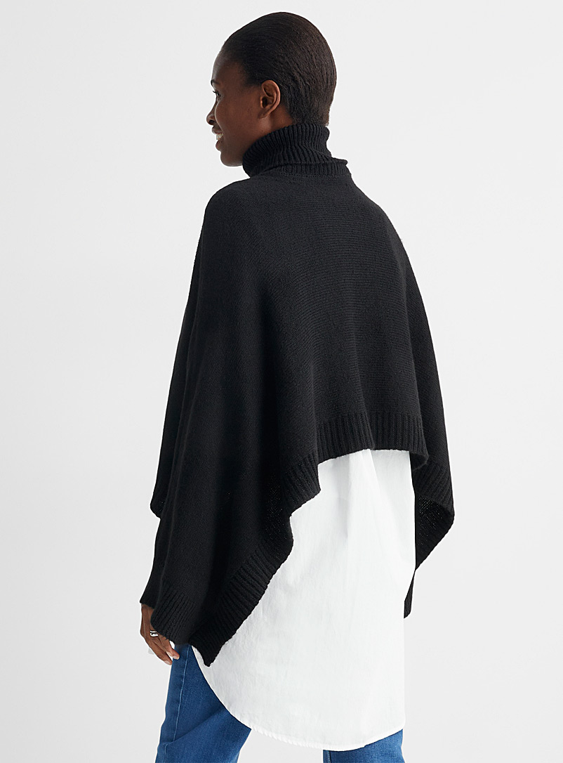 Contemporaine: Le poncho col roulé tricot souple Noir pour femme
