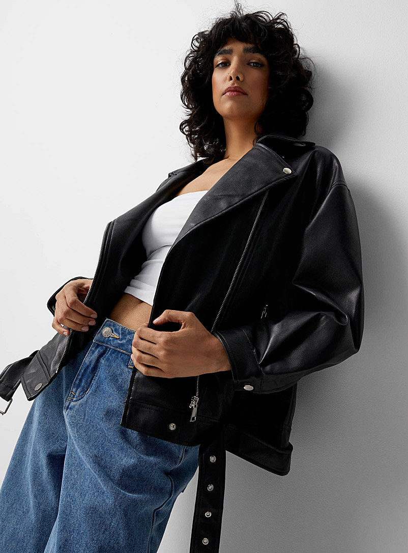 Twik: La veste ample faux cuir Noir pour femme
