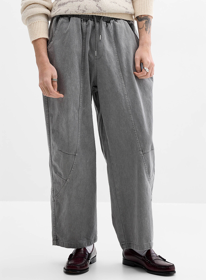 Slanted-panel twill pant Barrel fit Imported from Seoul product image 2