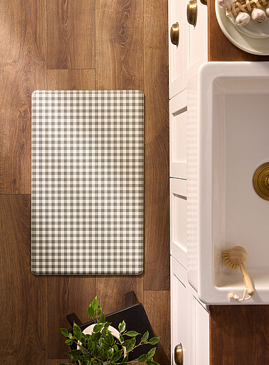 Simons Maison: Le tapis de cuisine carreaux vichy vert-gris 46 x 76 cm Vert &agrave; motifs