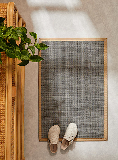 Le petit tapis antid&eacute;rapant chin&eacute; Voir nos formats offerts