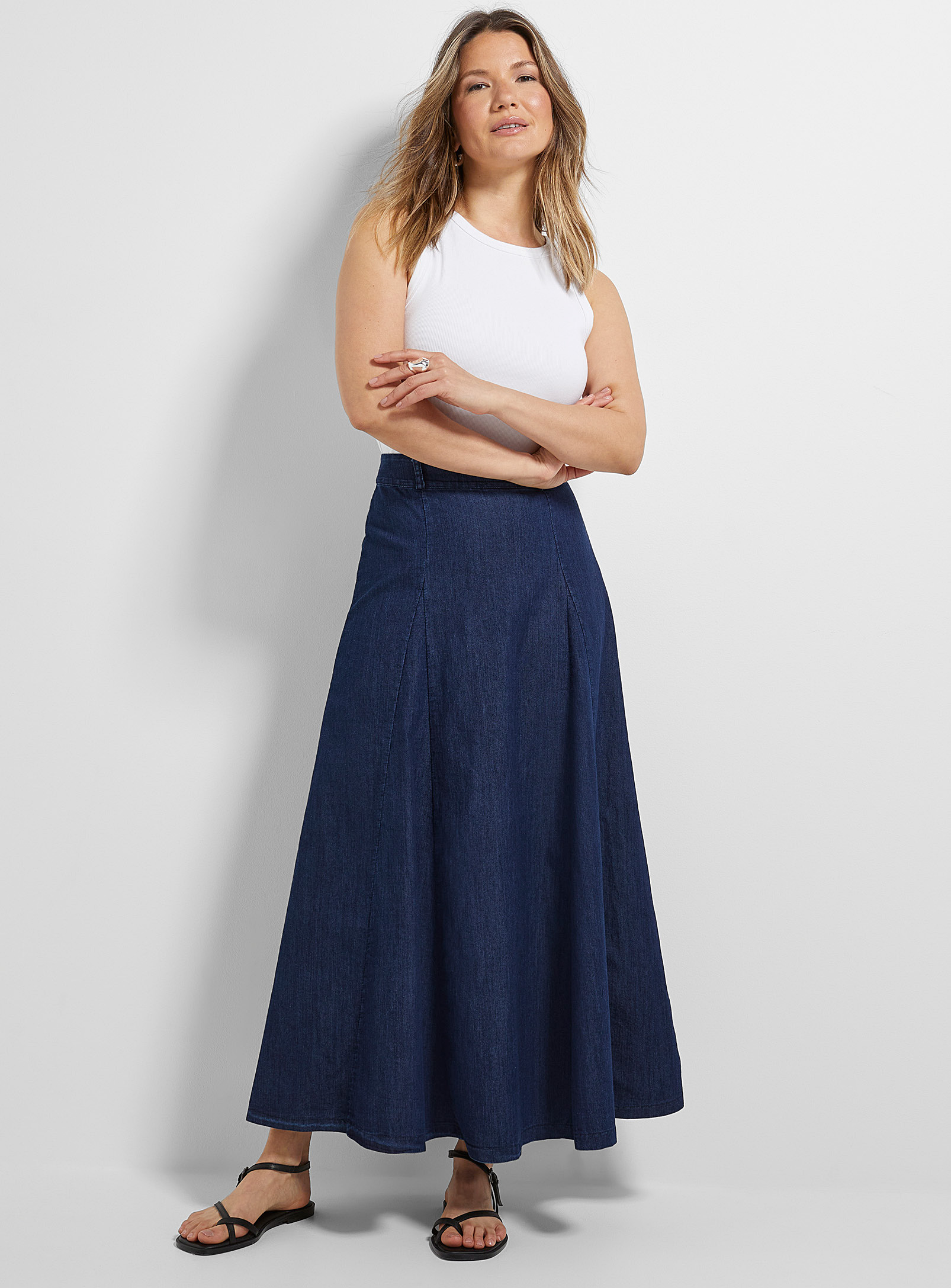 Contemporaine Sleek Denim Maxi Skirt In Navy/midnight Blue