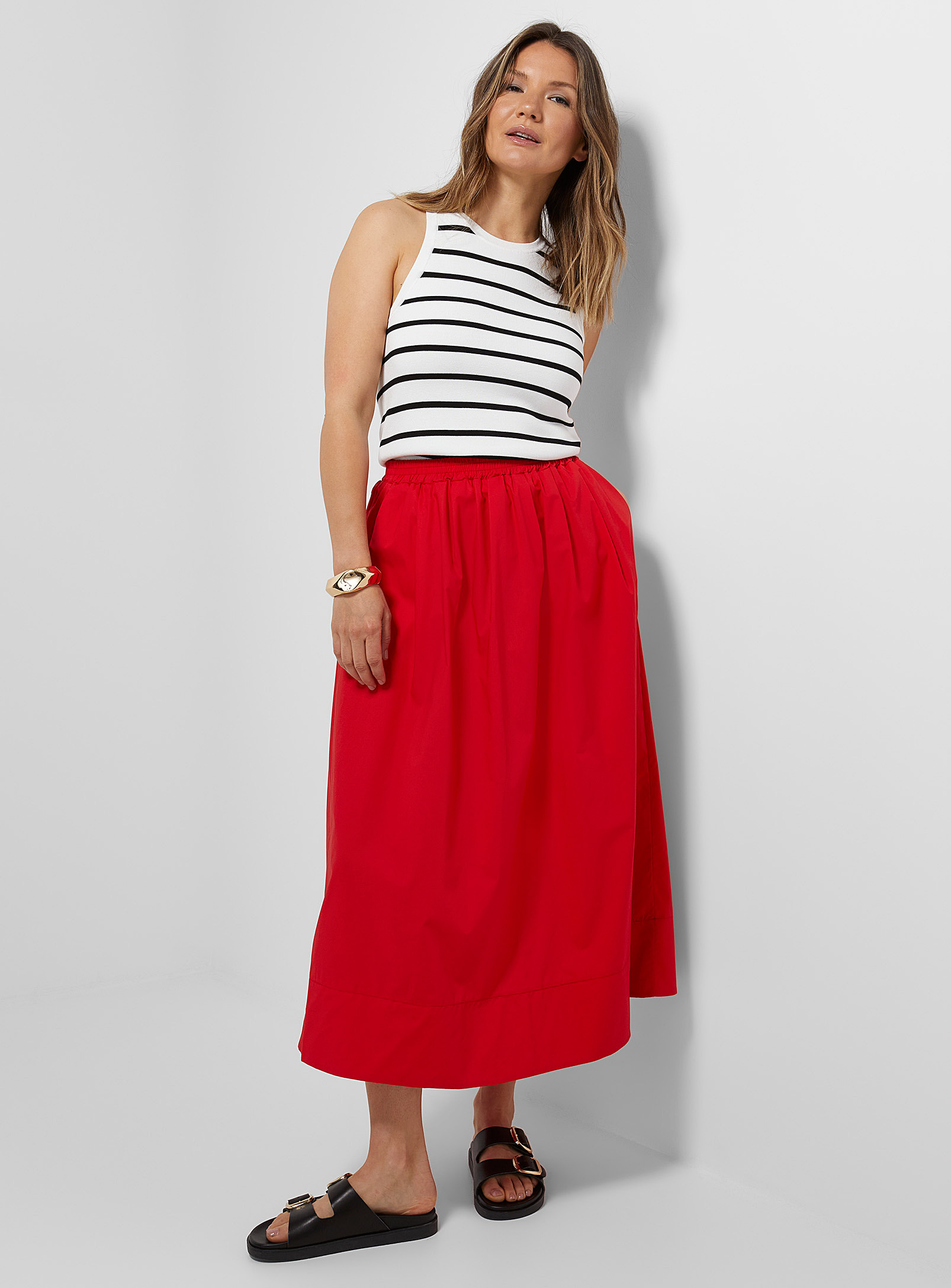 Contemporaine Pure Cotton Voluminous Poplin Skirt In Red