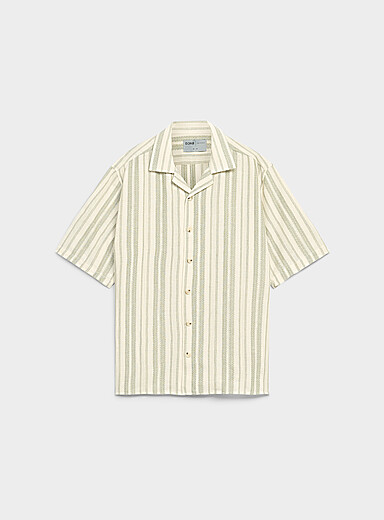 La chemise cabana ray&eacute;e natt&eacute;