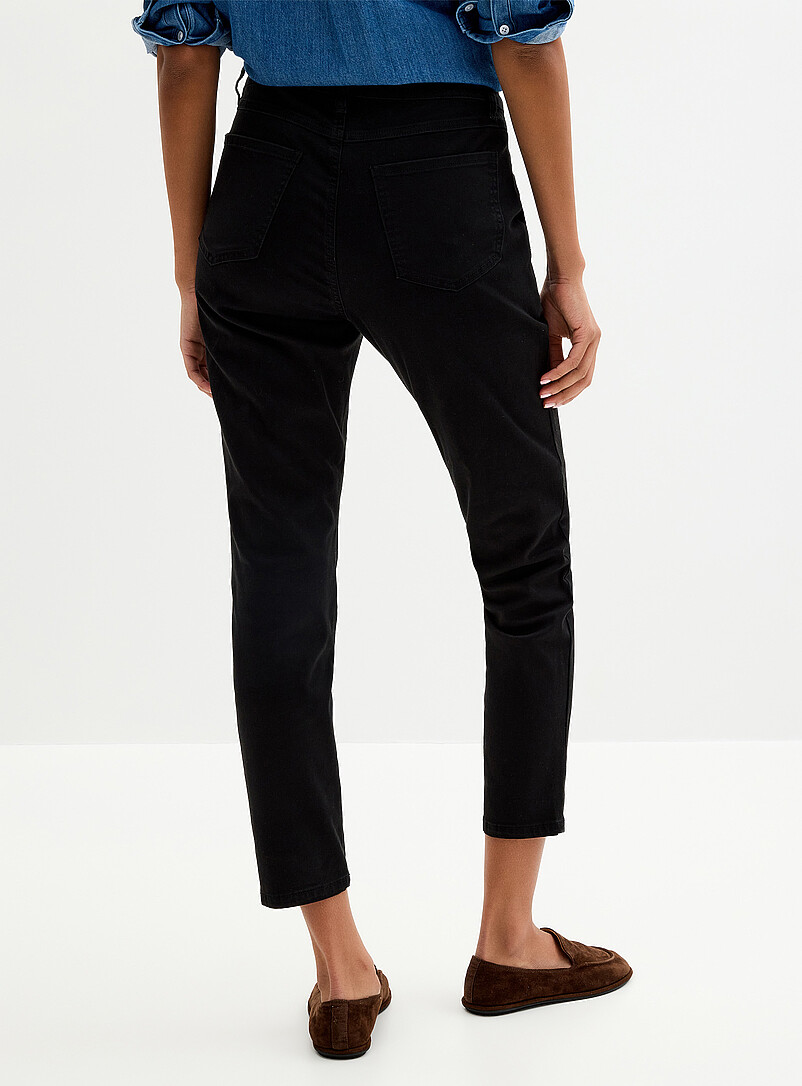 Olivia patch pockets ultra stretch jean Fit: Slim leg, regular rise product image 3