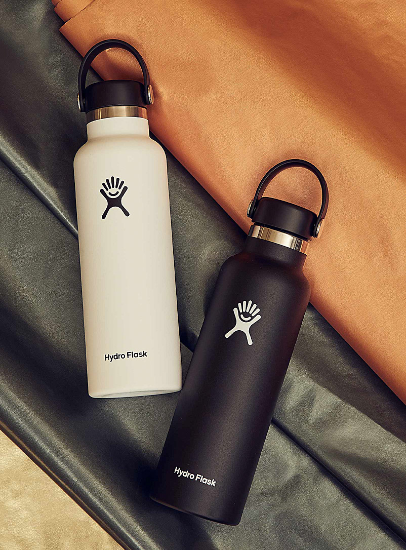 Hydro Flask Black Standard Mouth insulated bottle for men