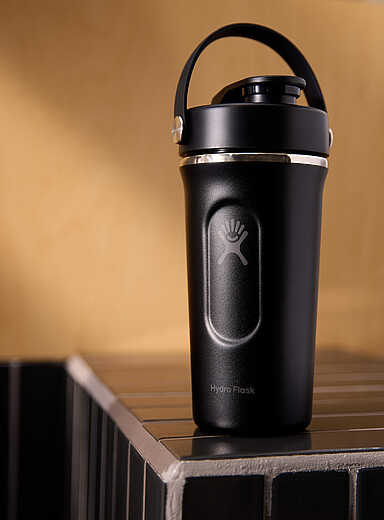 La bouteille shaker isotherme 24 oz