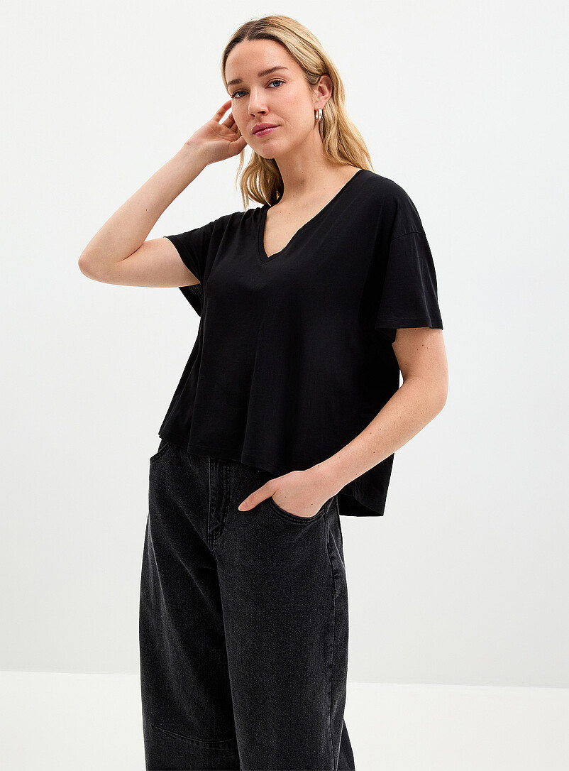 Ultra-Soft Cropped Boxy Tee