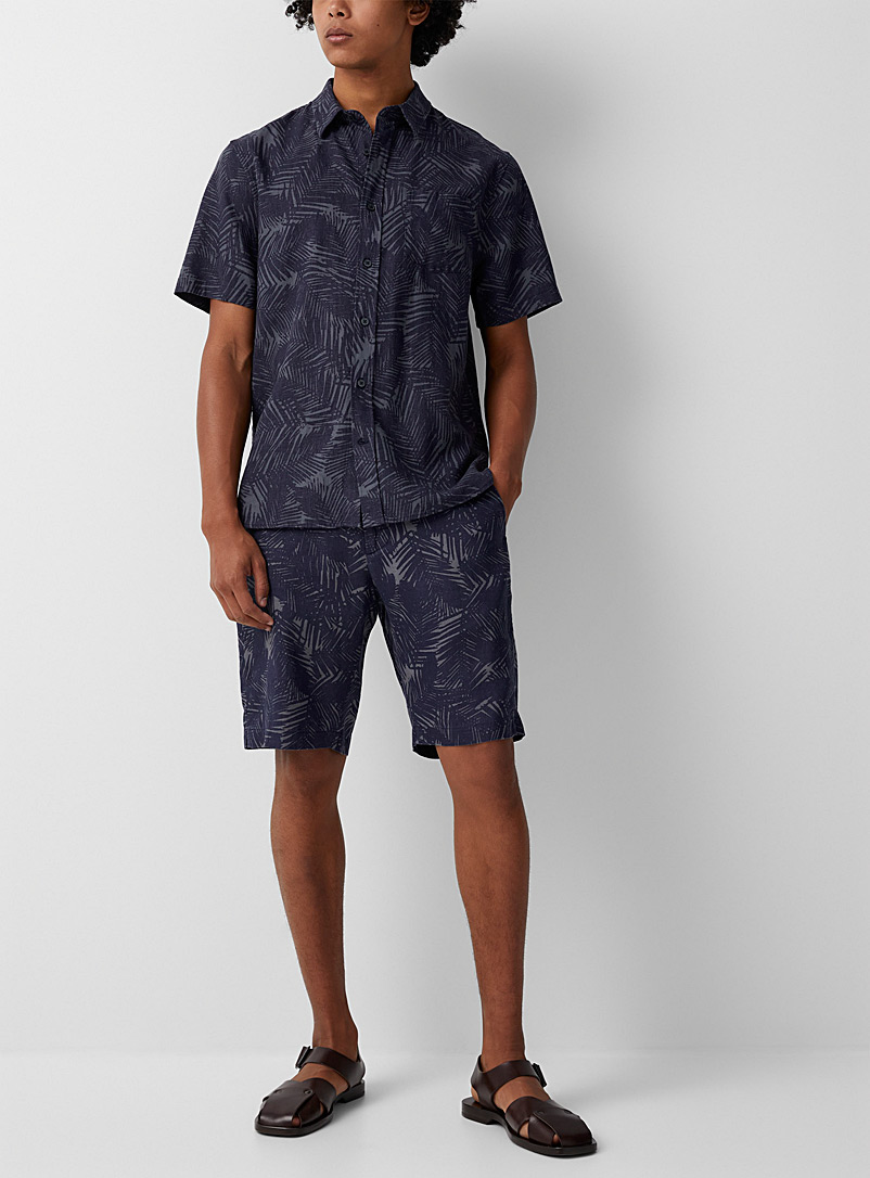 Vince Marine Blue Palm print hemp Bermuda shorts for men