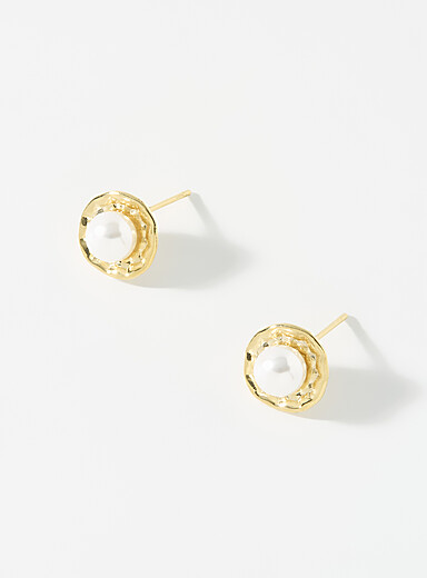 Les boucles d'oreilles pr&eacute;cieuses