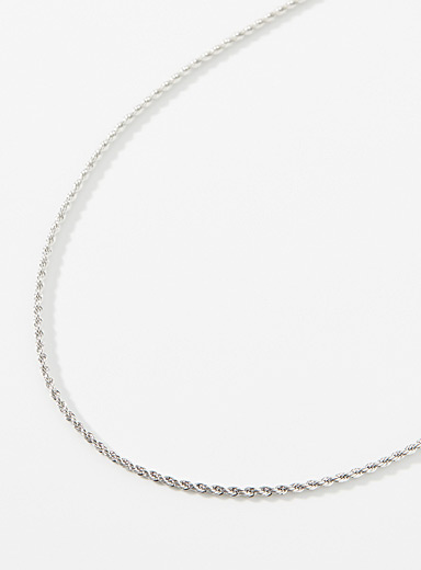 Bright twist chain