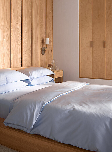 H&ocirc;tels Le Germain Baby Blue Egyptian cotton and bamboo rayon duvet cover set 330-thread-count