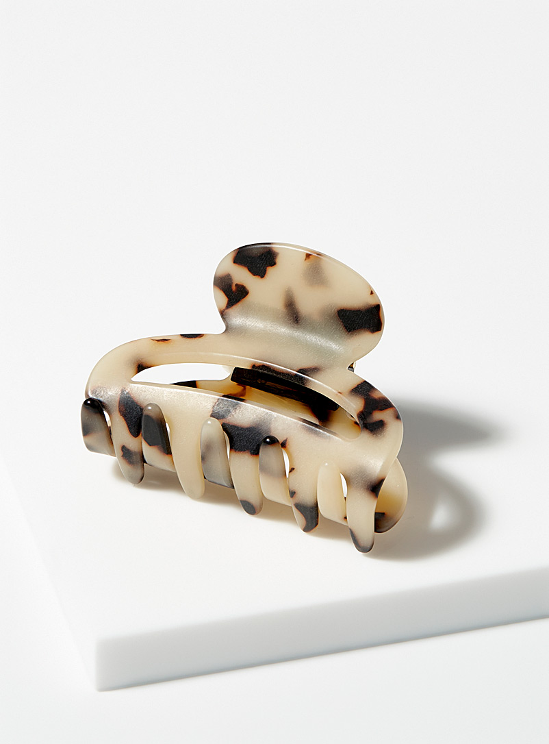 Small geo flecked half-moon clip product image (primary)