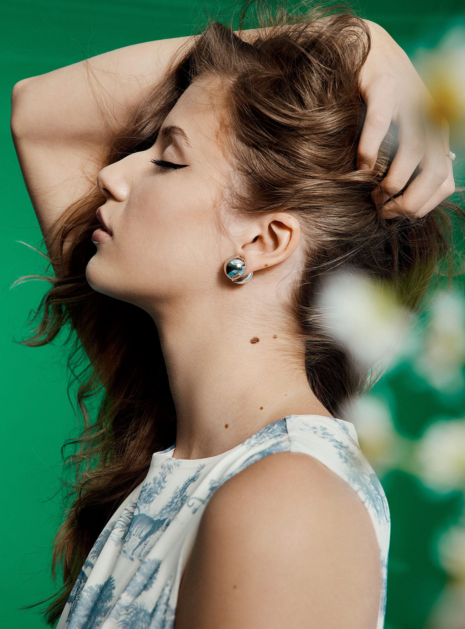 Simons - Women's Chunky metallic bead earrings