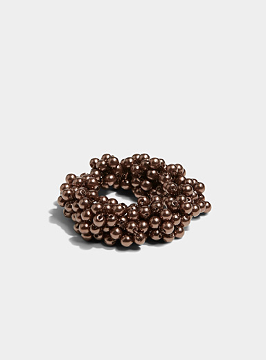 Cluster of pearls hair tie