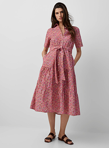 Contemporaine: La robe chemise bouquet somptueux Faite avec un tissu Liberty Rose pour femme