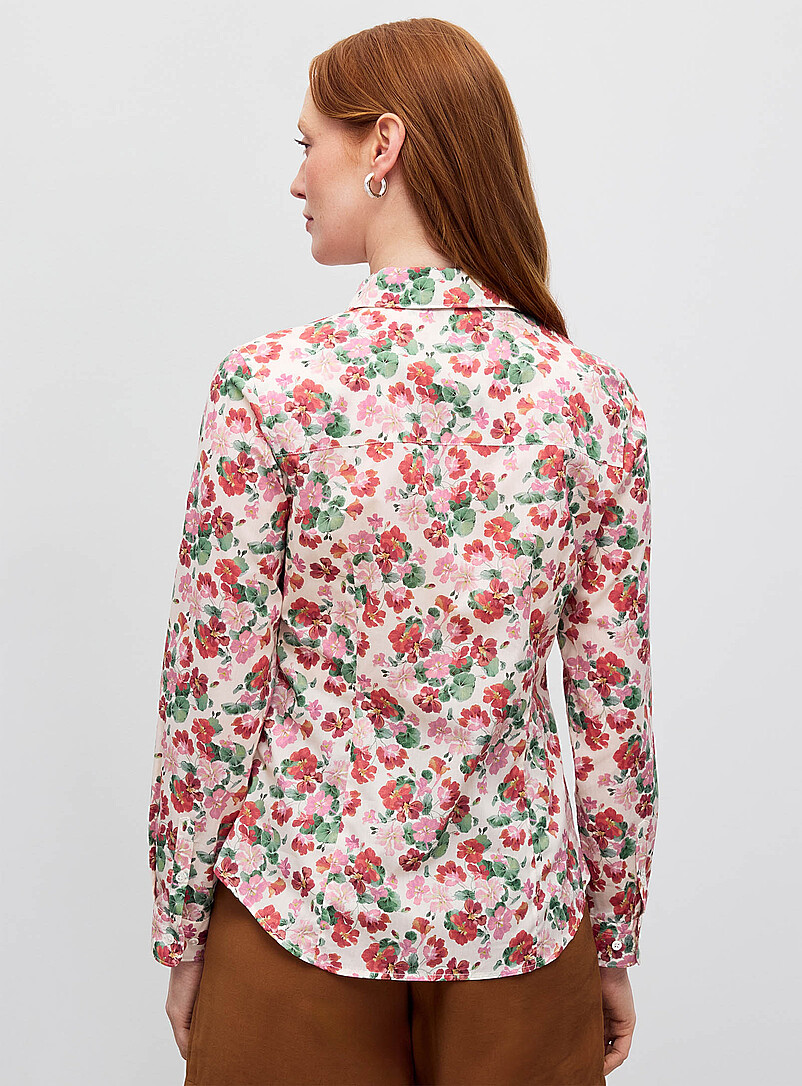 Contemporaine: La chemise en fleurs <b>Faite d'un tissu Liberty Fabric</b> Rose &agrave; motif pour femme