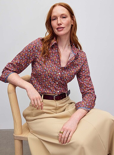 Contemporaine: La chemise en fleurs <b>Faite d'un tissu Liberty Fabric</b> Saumon - Corail pour femme