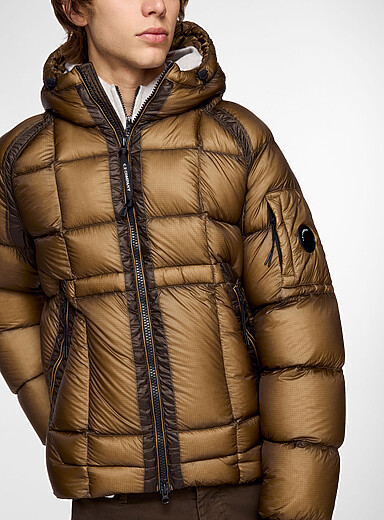 C.P. Company: Le manteau matelass&eacute; en duvet DD-Shell Vert pour homme