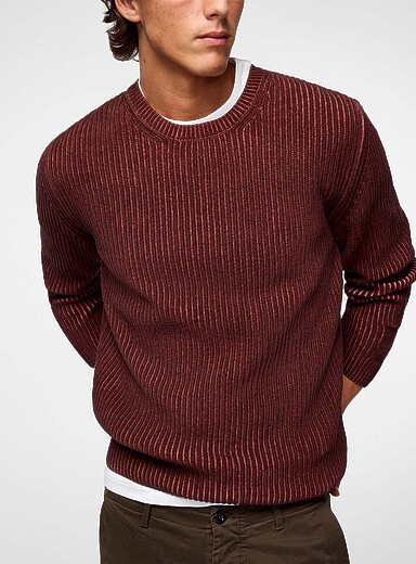 C.P. Company: Le chandail tricot chenille c&ocirc;tel&eacute; bourgogne Bourgogne pour homme
